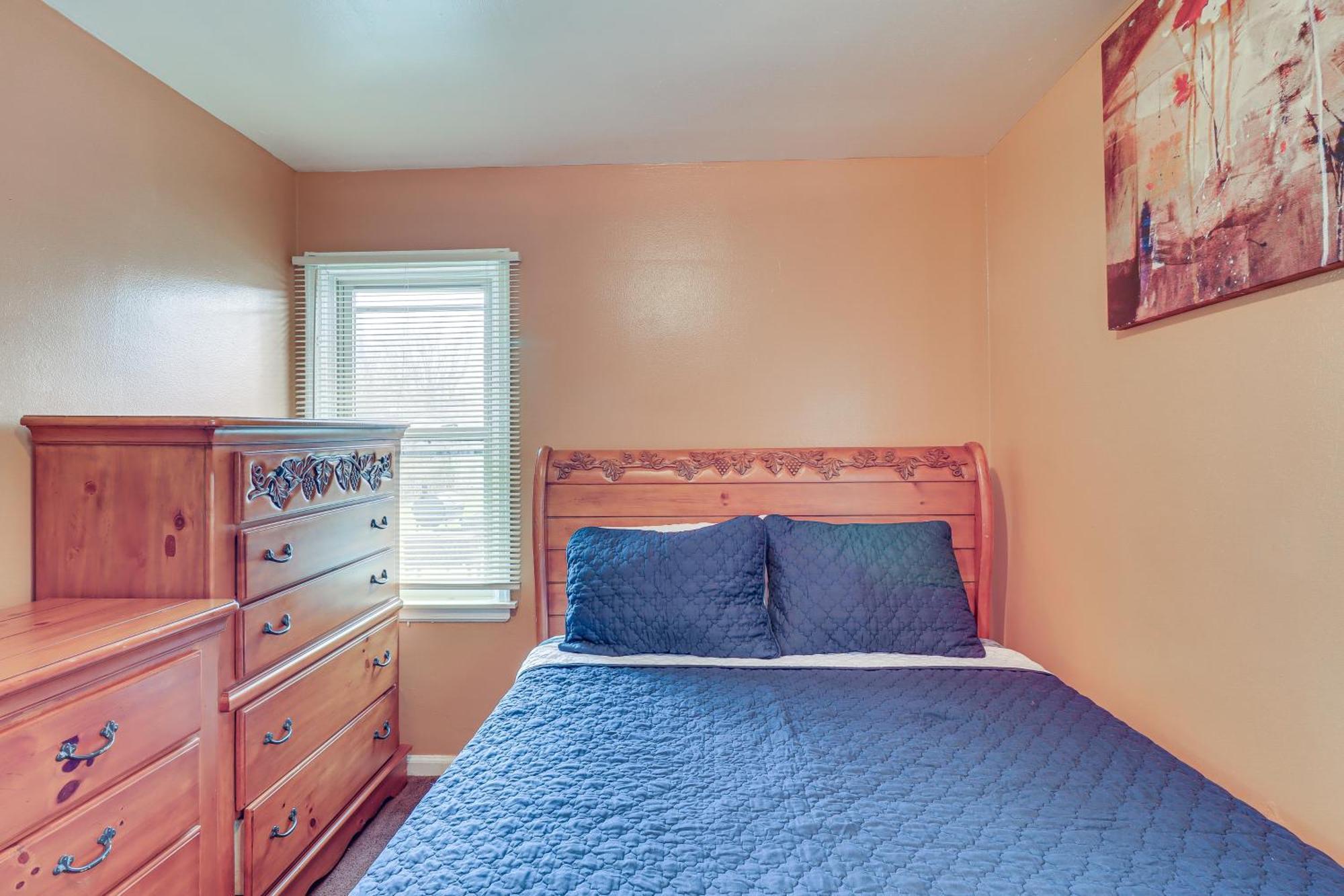 Family-Friendly Detroit Home 12 Mi To Downtown! Bagian luar foto
