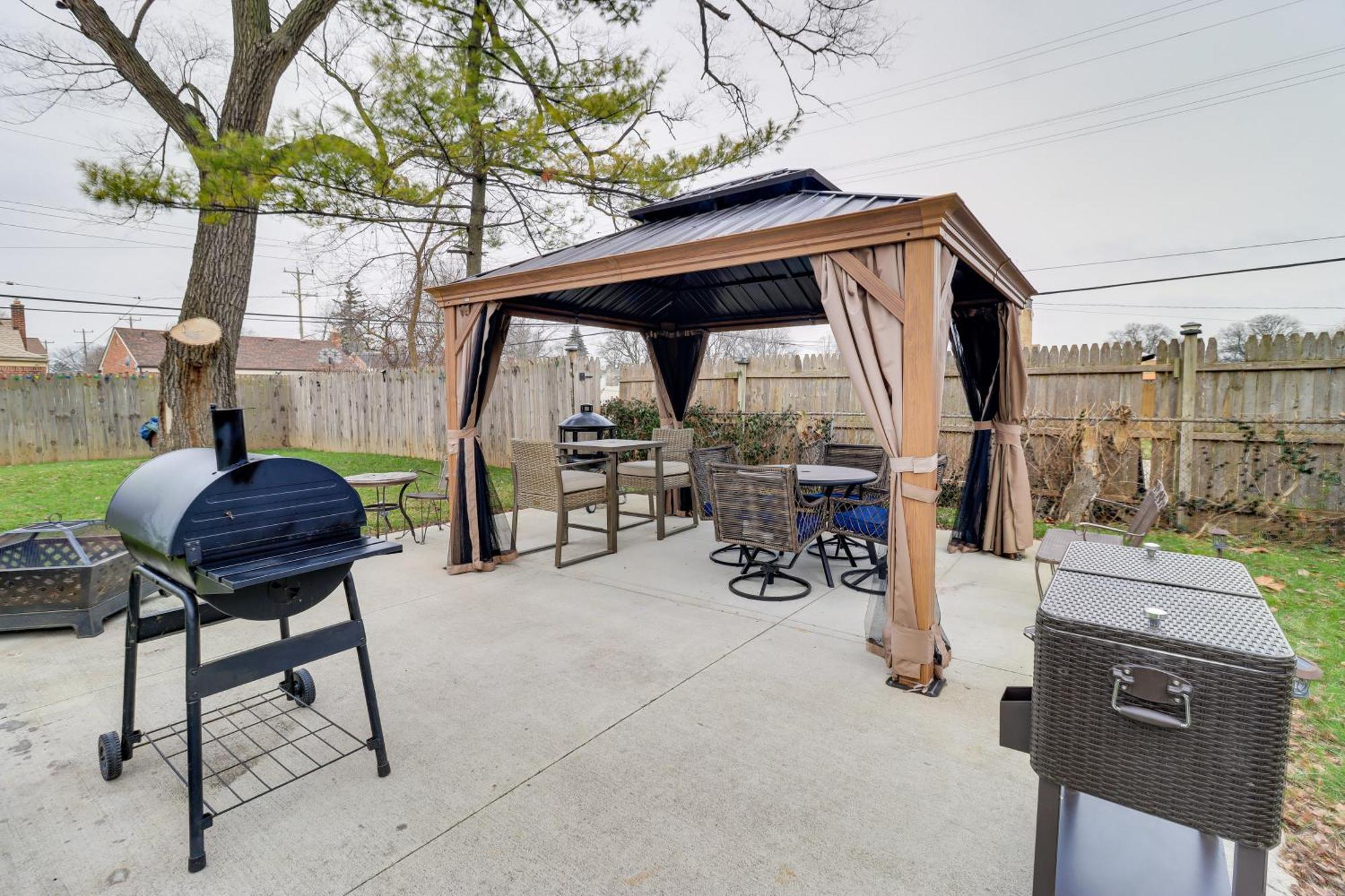 Family-Friendly Detroit Home 12 Mi To Downtown! Bagian luar foto