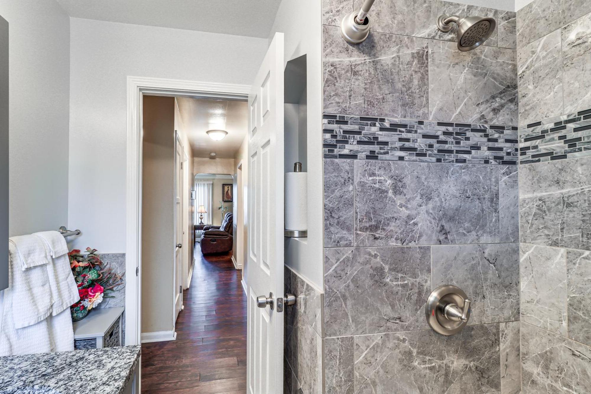 Family-Friendly Detroit Home 12 Mi To Downtown! Bagian luar foto